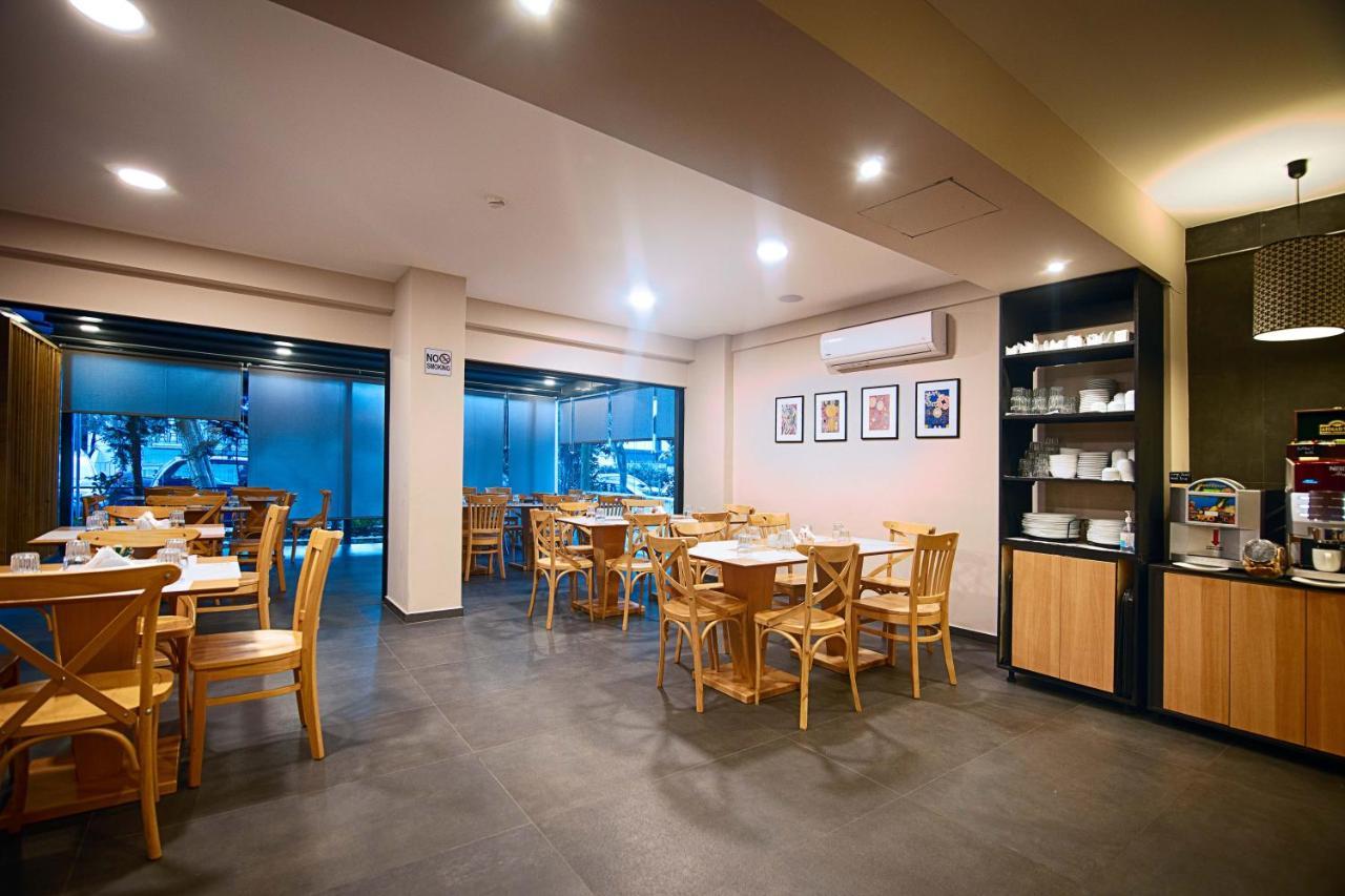 אתונה Falireon Hotel מראה חיצוני תמונה